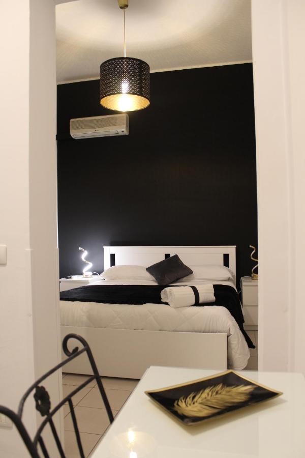 Essenza Del Tempo Inn คาตาเนีย ภายนอก รูปภาพ