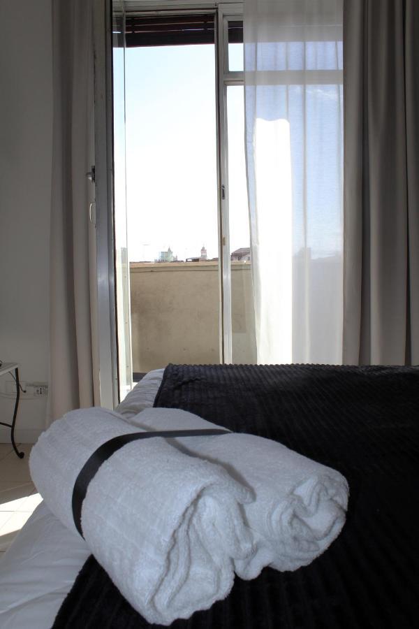 Essenza Del Tempo Inn คาตาเนีย ภายนอก รูปภาพ