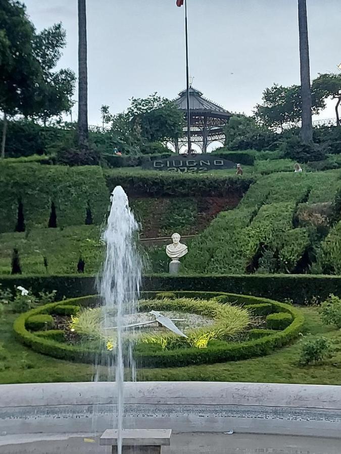 Essenza Del Tempo Inn คาตาเนีย ภายนอก รูปภาพ